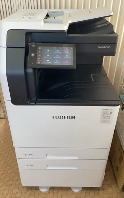 富士フイルム A3カラー複合機ApeosC2561-2Tとアレクソン UTM250std／Mを導入いたしました！