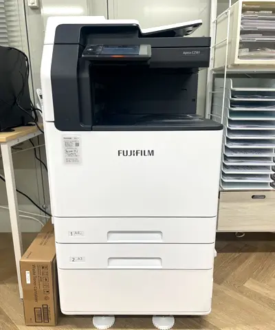 富士フイルム カラー複合機ApeosC2561-2Tを導入！