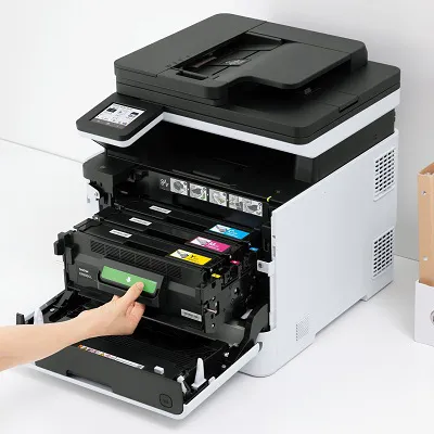 トナーは前面から交換可能