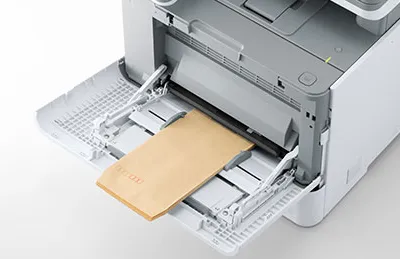 多目的トレイを搭載